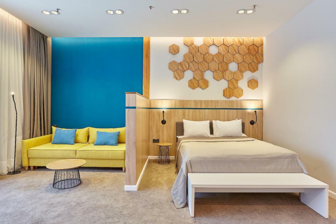 Aqua-Minsk Hotel Plus Zewnętrze zdjęcie